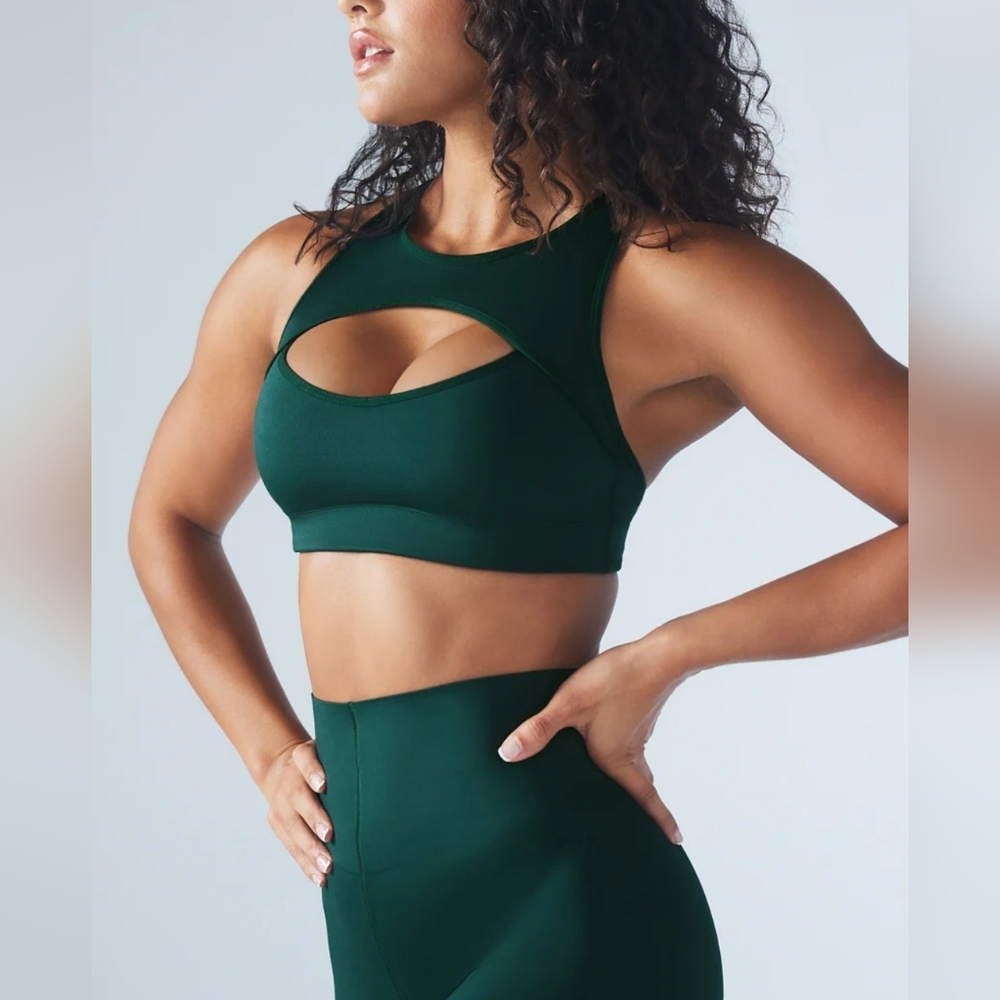 Savage x Fenty Hotline Sports Bra - Botanical Green